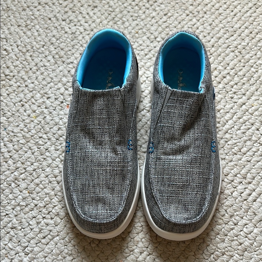 Gray Slip-On Orthocomfort Shoes with Blue Accents